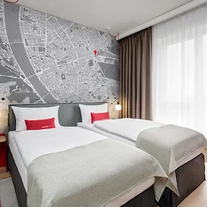 intercityhotel-budapest.inbudapesthotels.com/